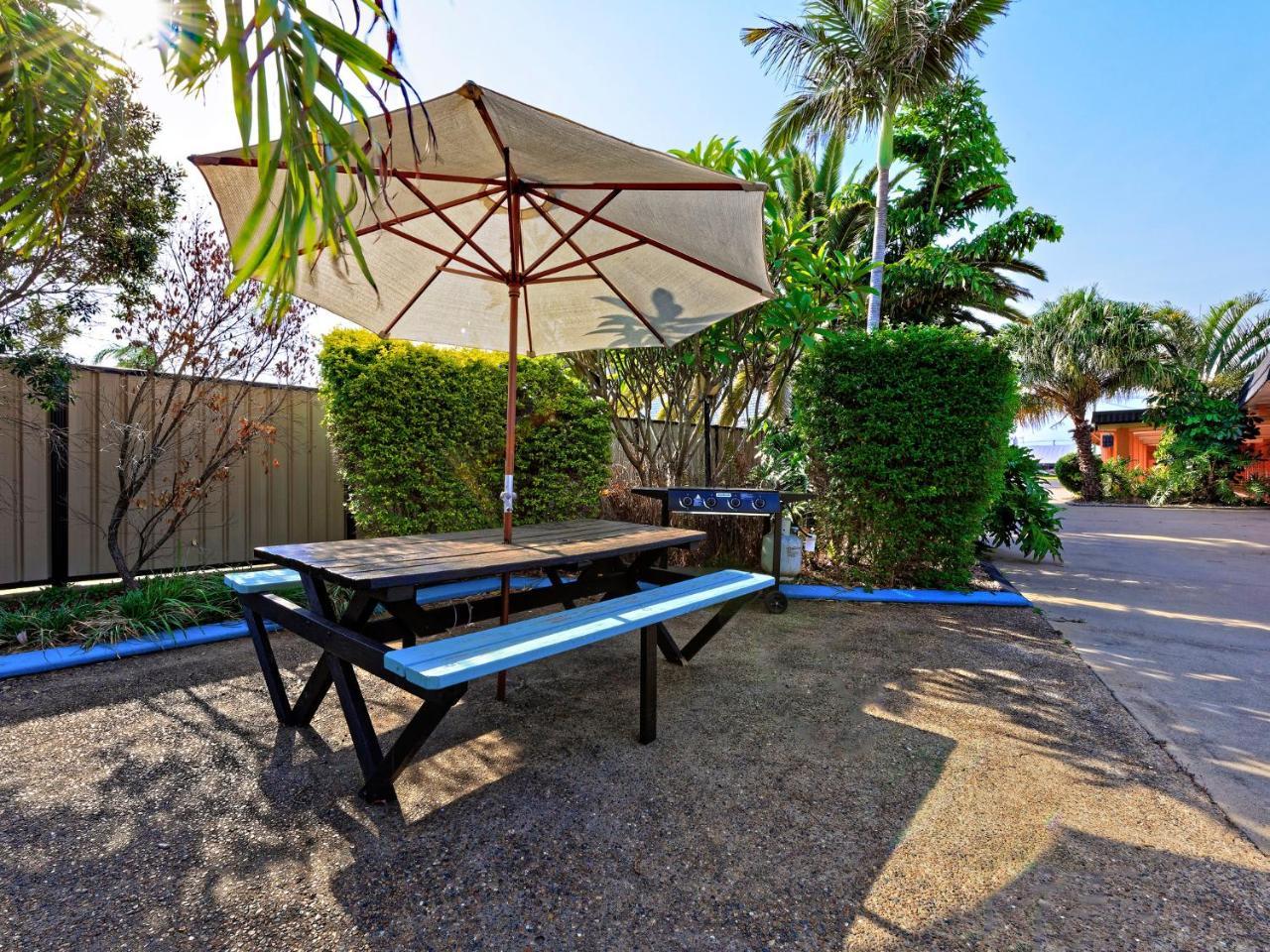 Riviera Motel Bundaberg Eksteriør billede