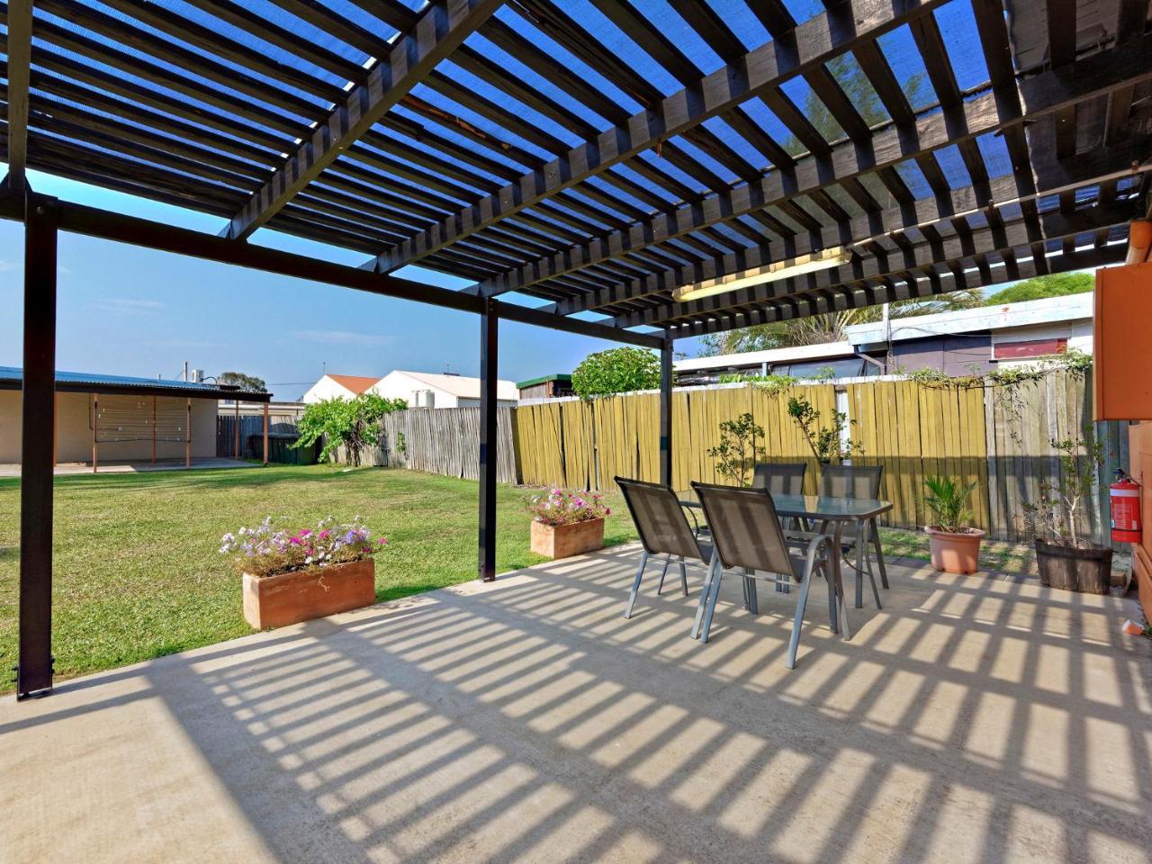 Riviera Motel Bundaberg Eksteriør billede